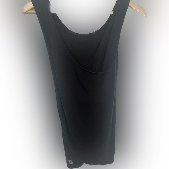 Tentree crisscross open back tank - Picture 5 of 6